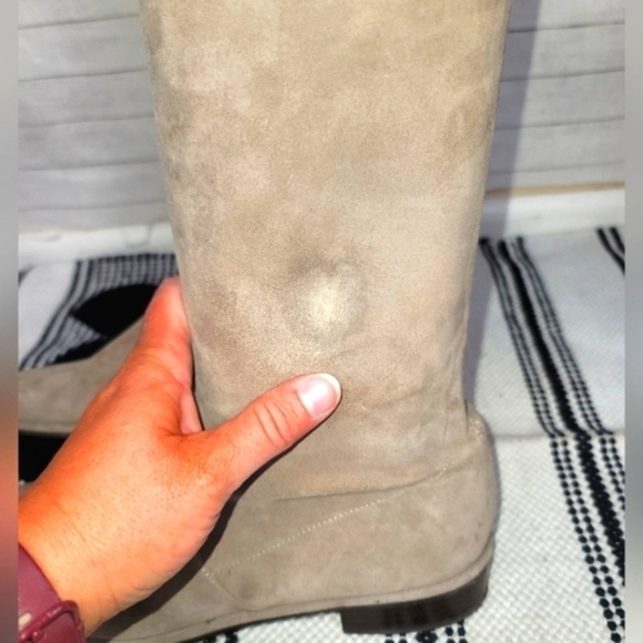 Stuart Weitzman Jocey Taupe Over The Knee Suede Flat Boots, sz 8.5 - Picture 16 of 16